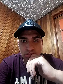 daniandr119 online show from 09/29/25, 08:47