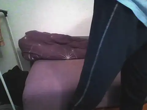 honzinka83 online show from 11/15/25, 04:55