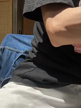HenryLee1983-cums online show from 06/01/26, 03:33
