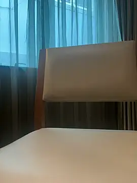 HenryLee1983-cums online show from 05/17/26, 08:47