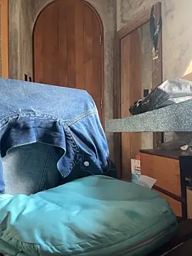HenryLee1983-cums online show from 05/09/26, 05:33