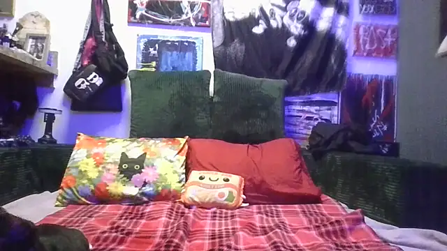 inkdhollow1 online show from 06/22/26, 03:01