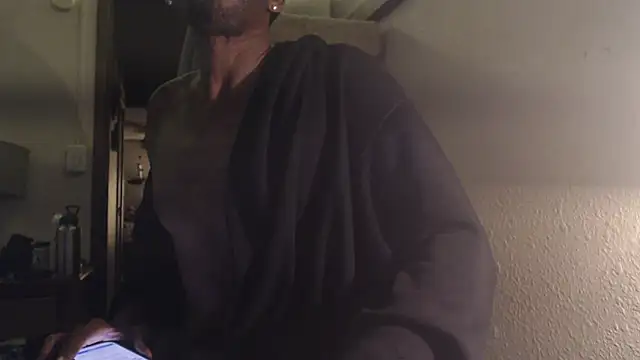 AlickleStiff online show from 10/23/25, 03:54