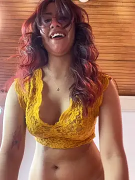 saramooon online show from 11/12/25, 01:04