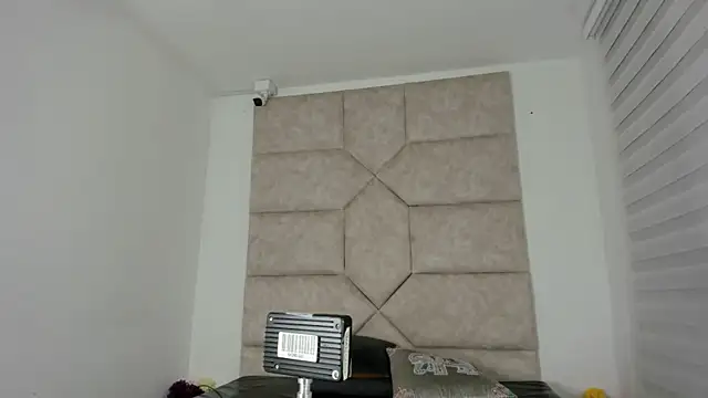 Scaarlett 22  online show from 11/03/25, 12:49