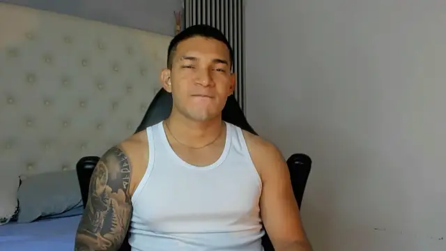 Snapshot of venedic_bull chatting on 02/03/26, 03:37 venedic bull online show from 02/03/26, 03:37