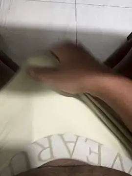 Pepitolim online show from 11/24/25, 08:09