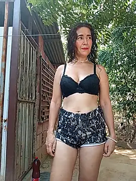 Dirty-Divorced-mother7 online show from 10/04/25, 01:45