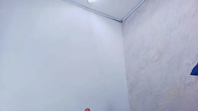 Snapshot of ashly_mr chatting on 10/25/25, 11:53 ashly mr online show from 10/25/25, 11:53