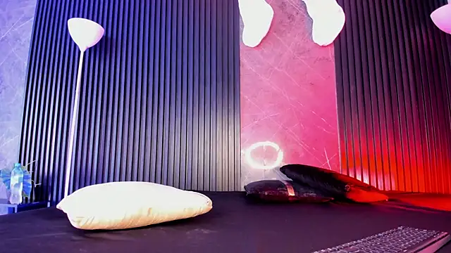 cloemorningstar online show from 12/05/25, 02:04