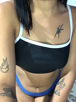 Snapshot of deby_03 chatting on 10/12/25, 11:50 deby 03 online show from 10/12/25, 11:50