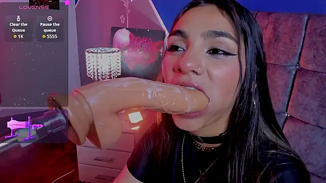 susi hot13 online show from 02/21/26, 08:55