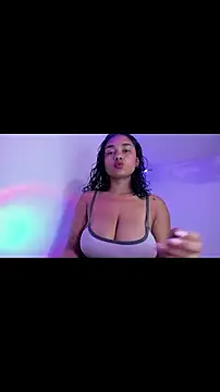 Lia0109 online show from 10/28/25, 05:50