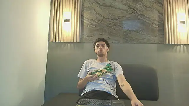 ISRAEL GRAY online show from 10/16/25, 07:22