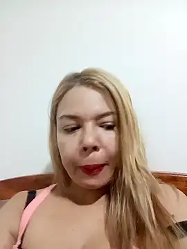 vicoria 09 online show from 09/30/25, 08:37