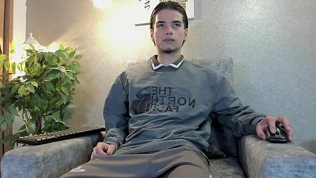 Snapshot of Axelwiliams chatting on 01/13/26, 11:36 Axelwiliams online show from 01/13/26, 11:36