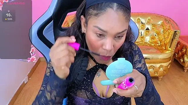 Snapshot of kamala_a chatting on 02/14/26, 03:29 kamala a online show from 02/14/26, 03:29