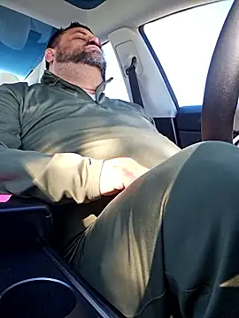 Roddog18 online show from 01/09/26, 06:04