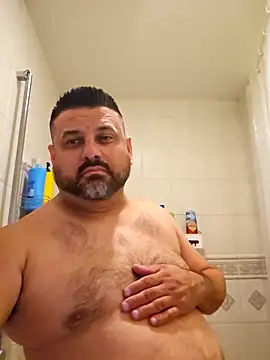 Roddog18 online show from 12/20/25, 07:22