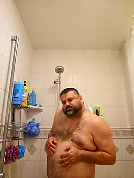 Roddog18 online show from 11/26/25, 06:57