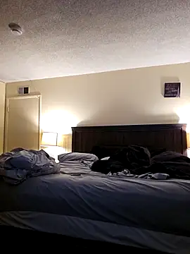 Roddog18 online show from 03/17/26, 02:47