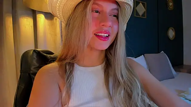 mia curry online show from 05/13/26, 07:21