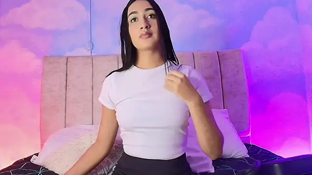 Snapshot of Nikolbrice chatting on 03/23/26, 02:00 Nikolbrice online show from 03/23/26, 02:00