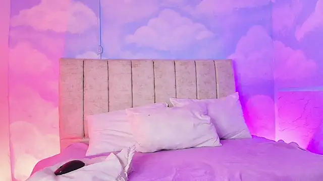 Snapshot of Nikolbrice chatting on 03/24/26, 02:00 Nikolbrice online show from 03/24/26, 02:00