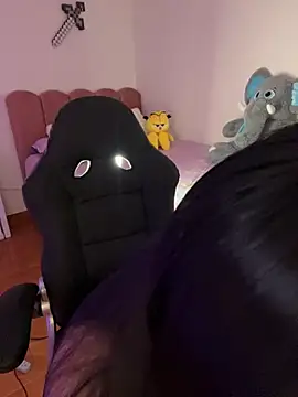 Miichii online show from 02/20/26, 12:07