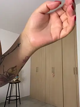 Snapshot of Zoe_riivas chatting on 10/23/25, 11:31 Zoe riivas online show from 10/23/25, 11:31