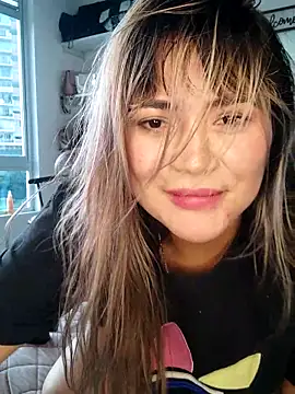 Snapshot of Zoe_riivas chatting on 10/29/25, 10:20 Zoe riivas online show from 10/29/25, 10:20