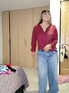 Snapshot of Zoe_riivas chatting on 11/08/25, 12:25 Zoe riivas online show from 11/08/25, 12:25