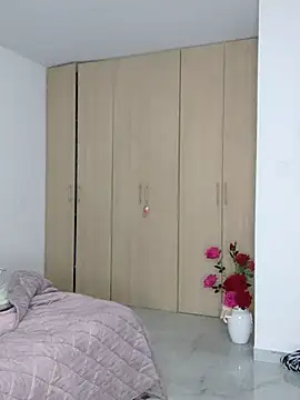 Snapshot of Zoe_riivas chatting on 11/04/25, 11:08 Zoe riivas online show from 11/04/25, 11:08