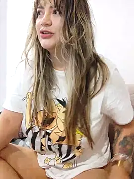 Snapshot of Zoe_riivas chatting on 03/24/26, 11:32 Zoe riivas online show from 03/24/26, 11:32