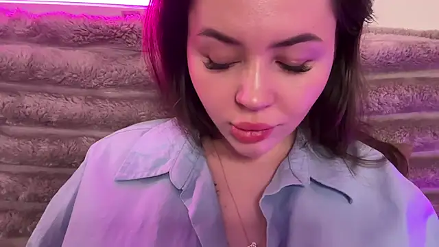 AlmaryKim online show from 05/27/26, 08:05
