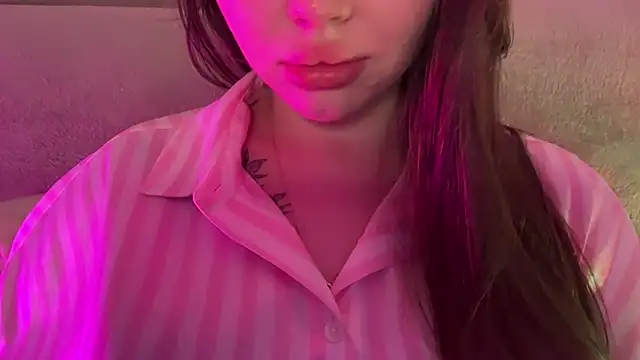 AlmaryKim online show from 04/06/26, 08:21