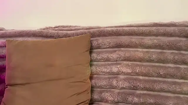 AlmaryKim online show from 05/26/26, 07:34