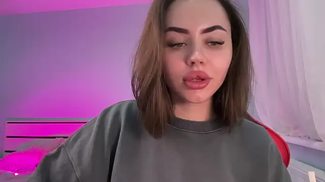 AlmaryKim online show from 02/18/25, 10:03