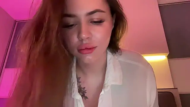 AlmaryKim online show from 02/04/25, 07:55