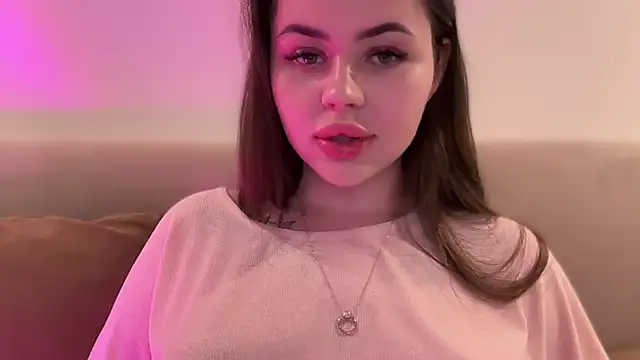 AlmaryKim online show from 11/06/25, 09:30