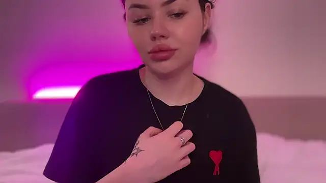 AlmaryKim online show from 02/11/26, 05:40