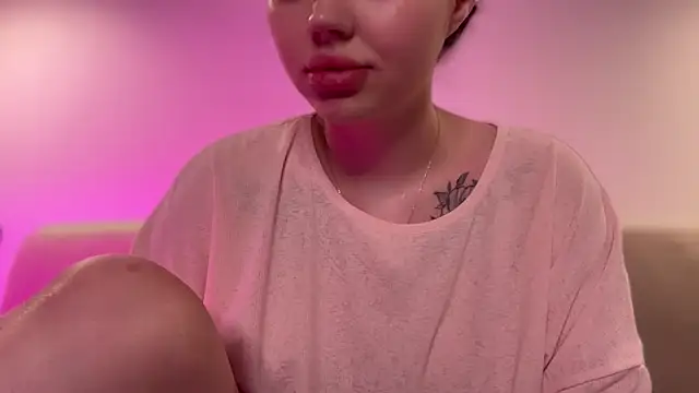 AlmaryKim online show from 11/05/25, 09:40