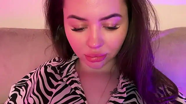 AlmaryKim online show from 04/15/26, 07:29