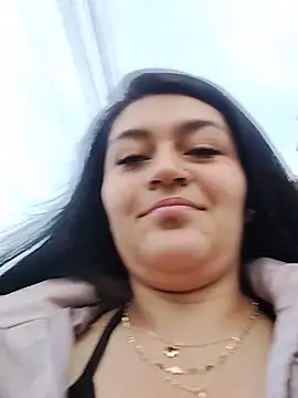 alejitasweet online show from 11/16/25, 10:24