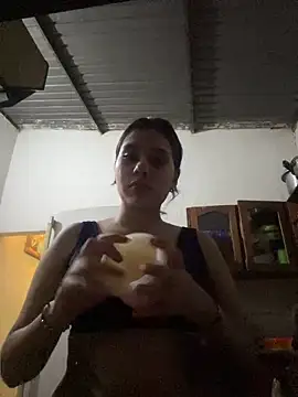 Brianna bunny05 online show from 05/11/26, 05:31