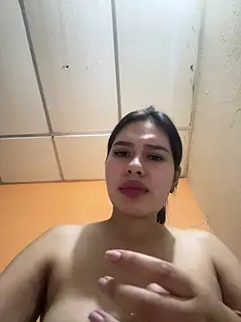 Brianna bunny05 online show from 04/19/26, 04:24