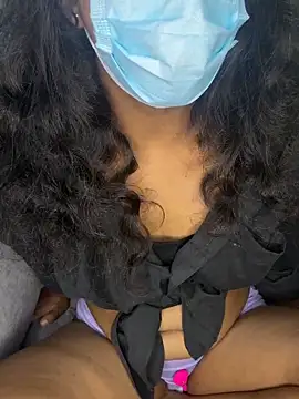 Snapshot of SukiyamaAsia chatting on 11/27/25, 04:13 SukiyamaAsia online show from 11/27/25, 04:13