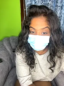 Snapshot of SukiyamaAsia chatting on 10/01/25, 07:29 SukiyamaAsia online show from 10/01/25, 07:29