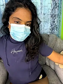 Snapshot of SukiyamaAsia chatting on 10/20/25, 08:04 SukiyamaAsia online show from 10/20/25, 08:04