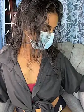 Snapshot of SukiyamaAsia chatting on 10/22/25, 04:17 SukiyamaAsia online show from 10/22/25, 04:17